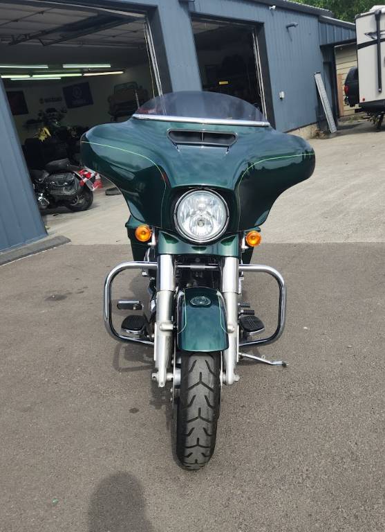 Picture of 2015 Harley-Davidson Street Glide Special FLHXS