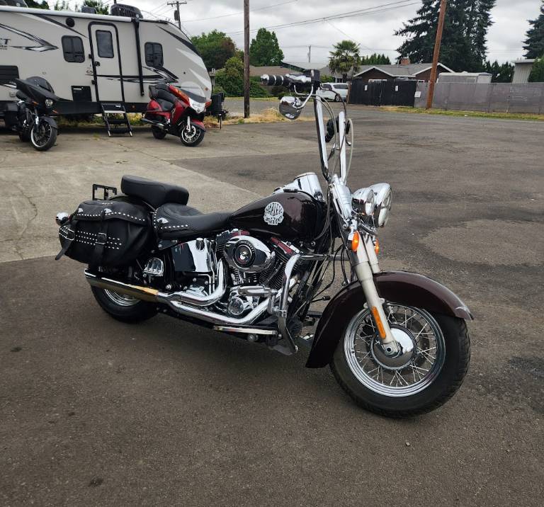 Picture of 2014 Harley-Davidson FLSTC Heritage Softail Classic