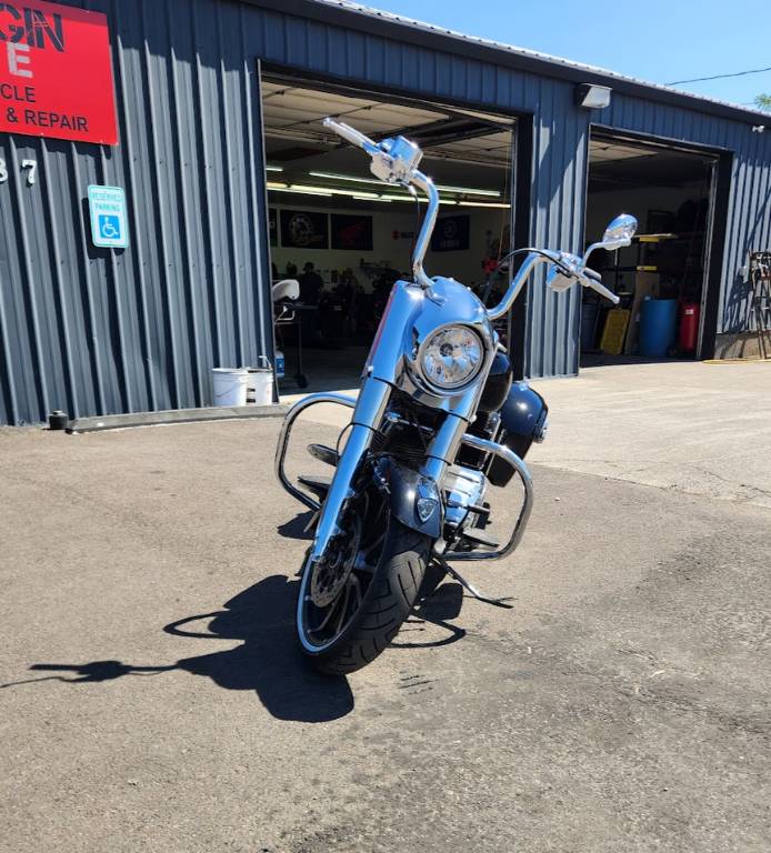 Picture of 2017 Indian Chieftain Limited